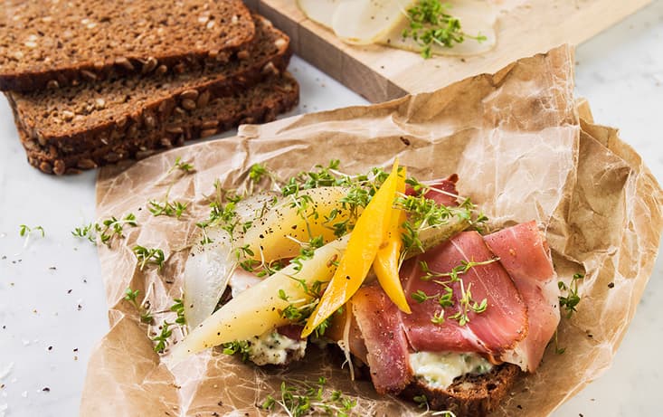 Rågbröd med västerbottensost - Rågbröd - Recept | Pågen